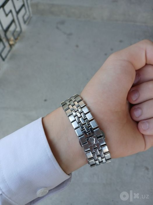 Rolex soat sotiladi