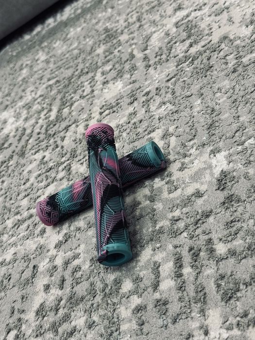 Грипсы для велосипеда