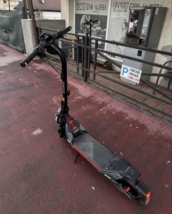 Trotineta Electrica Segway Zt3 Pro 1600W