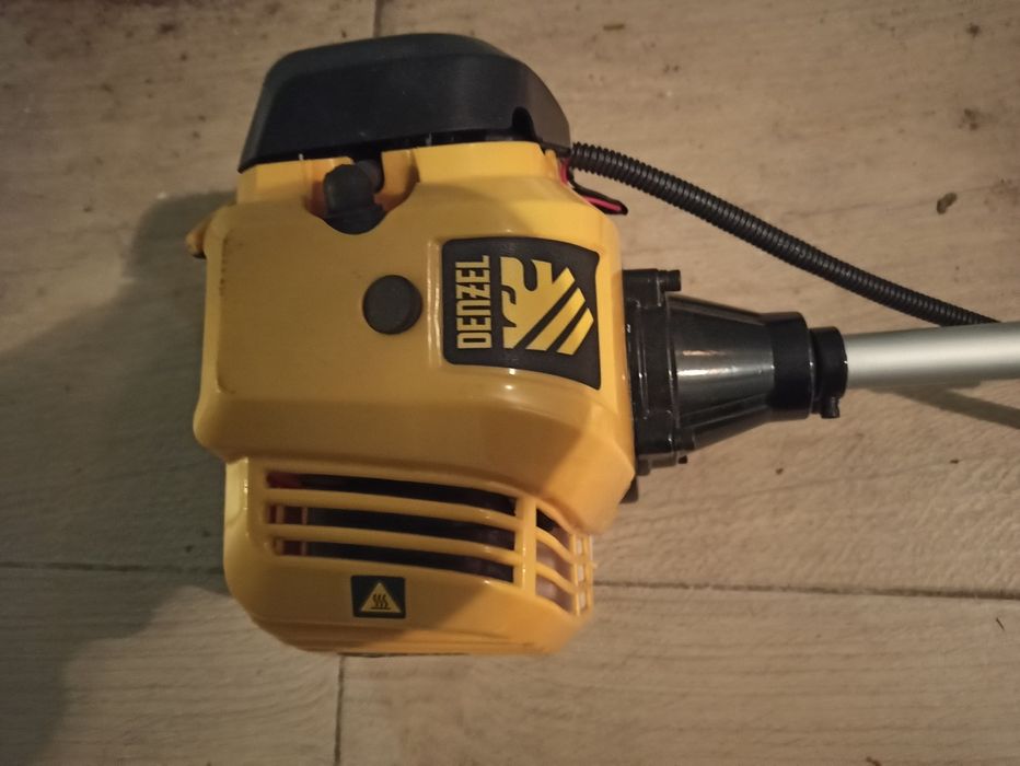 Моторно коса Denzel dt52s