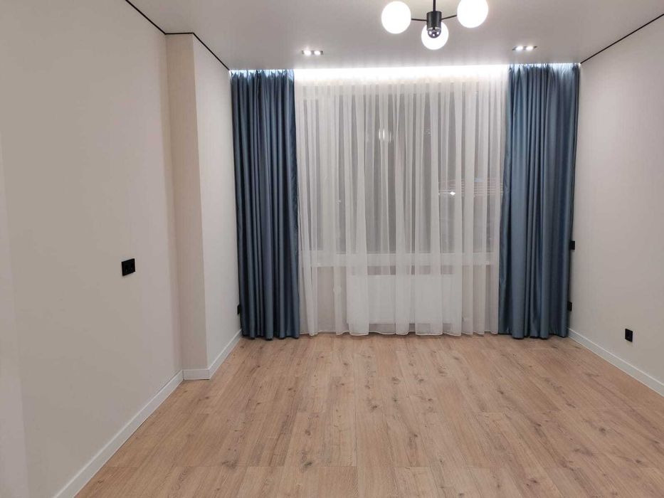 2-х комн студия, 40 кв.м. Дизайнерский ремонт. Район НУРА