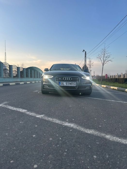 Vand Audi A5 1.8 Benzina