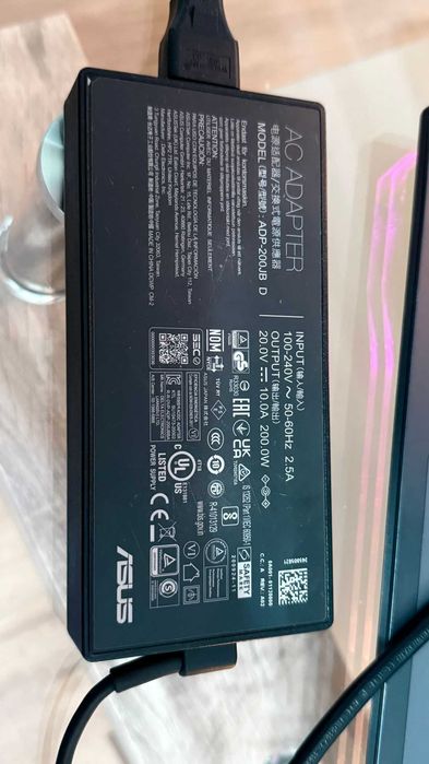 Asus ROG Strix G513RC