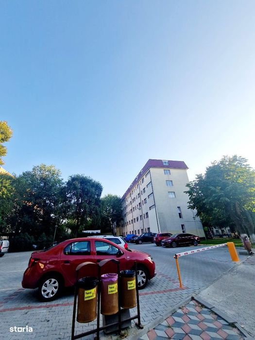apartament 2 camere cu parcare,gradina, piscina in sector 4