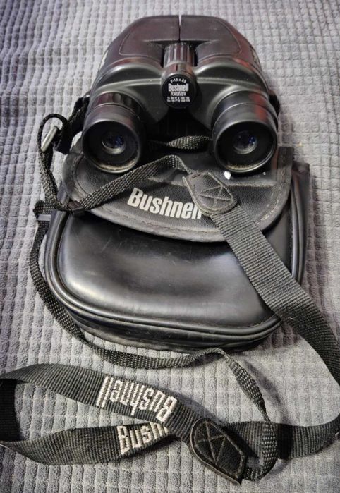 Продавам бинокъл Bushnell Powerview 7-15x25 с калъф