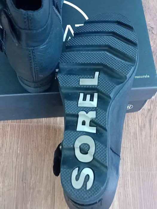 Ghete piele noi marca Sorrel