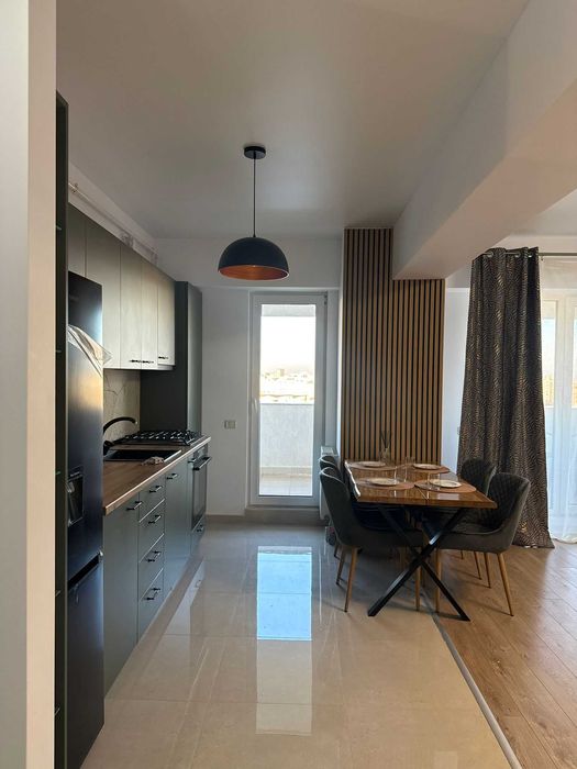 Ap 2 camere+terasa de 19mp Central Address prima inchiriere