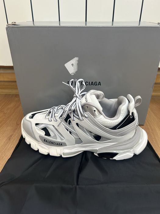 Balenciaga Track