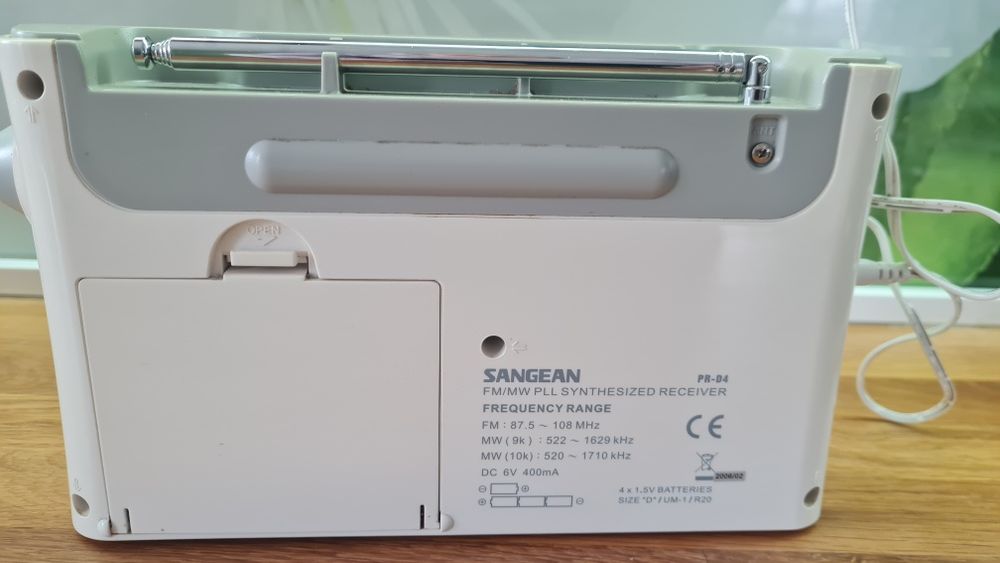 Sangean FM/AM преносимо радио