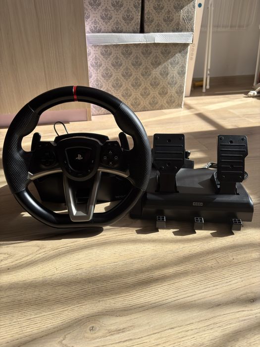 Волан Hori Racing Wheel Apex (RWA) за PS5 / PS4 / PC