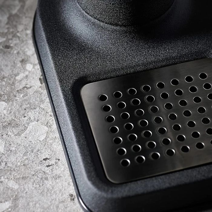 Машина за газирана вода Aarke Carbonator 3,стомана и матово черно.