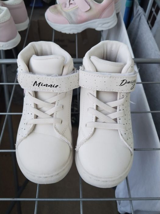 Ботинки 2500 тенге