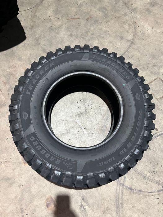 4anvelope Off-RoadM+S 265/70 R16 Tracker cramponate Garanție3ani