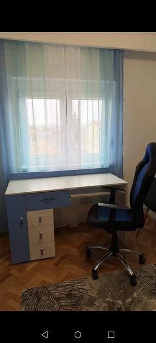 Mobila camera adolescenti