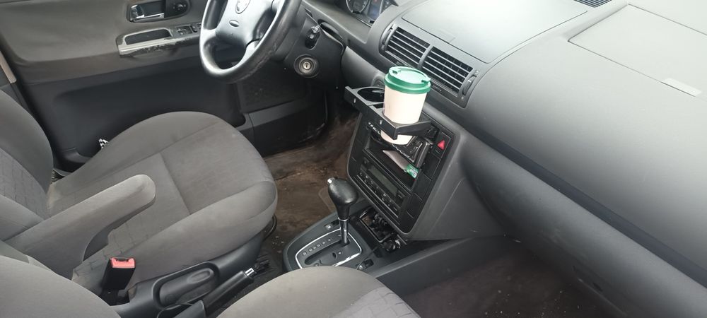 Vand autoutilitara Seat Alhambra