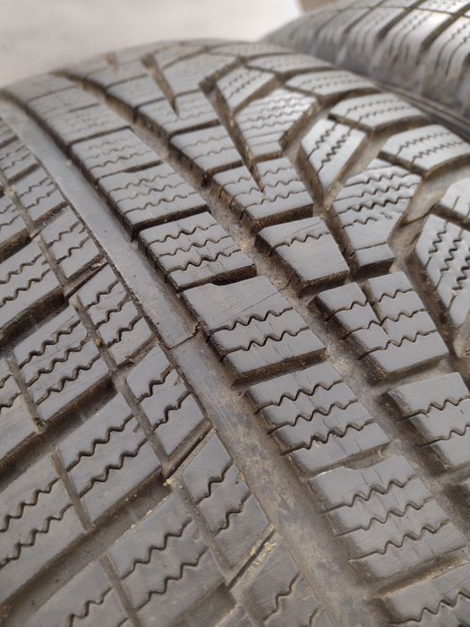 Hankook i ceptE3. 2бр.225/60/18 дот3023