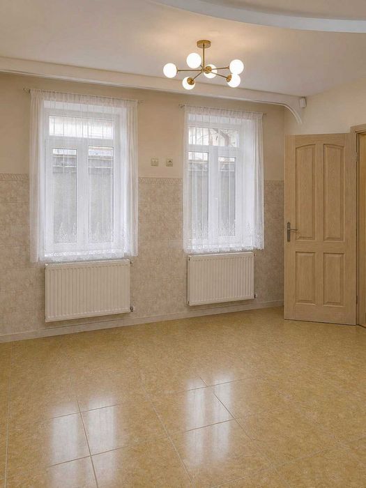 Inchiriez casa tip vila ultracentrala - ideal locuit sau birouri Galati, langa BCR.