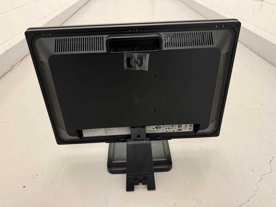 Монитор 22" HP LE2201w (б/у)
