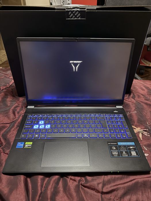 Laptop Gaming Medion Erazer 15.6” – Intel i5 Gen 13  RTX 5050,16gb ram 1tb ssd desigilat doar pentru proba