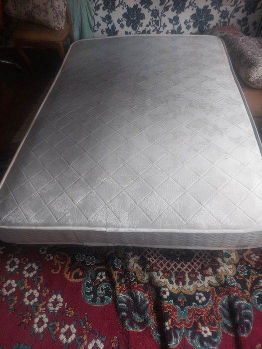 Матрасы б/у ширина 150/160 см