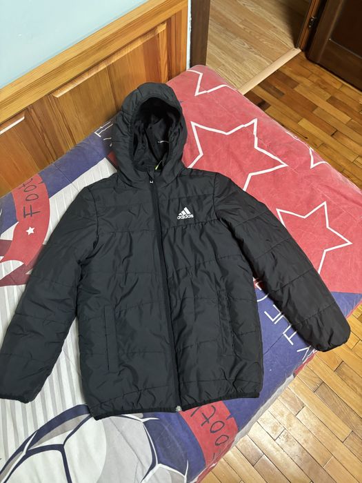 Детско яке на adidas