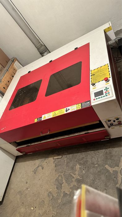 Лазерный станок б/у с чиллером