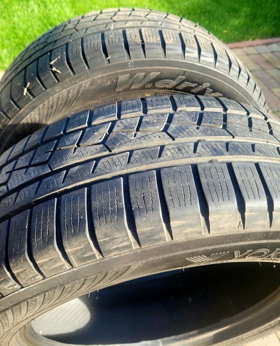 Anvelope iarnă 225/60/17 99H Hankook și Yokohama SUV