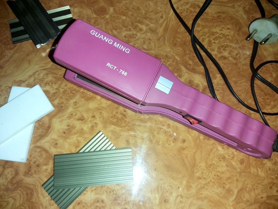 Срочно продам  2 плойки