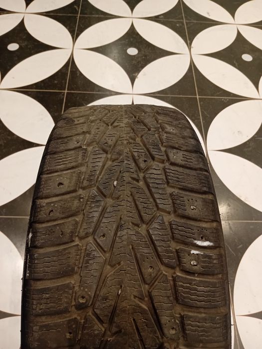 Продам шины Nokian Nordman