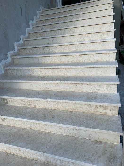 Granit si Marmura pentru scari exterioare