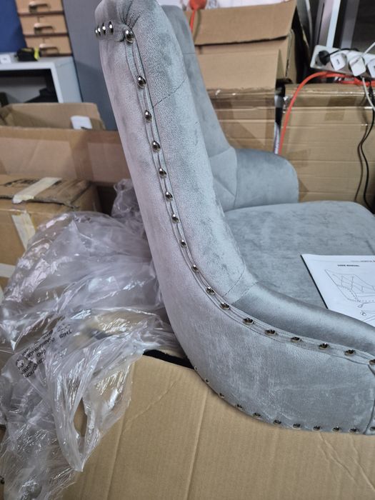 Уникален въртящ360гр. стол с регулируема височина,газов амортисьор