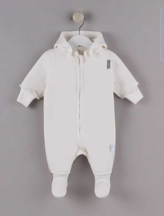 Комбинезон для новорожденных