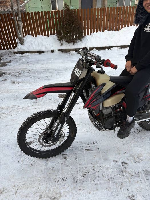 Мотоцикл ZUUMAV 450 кубиков