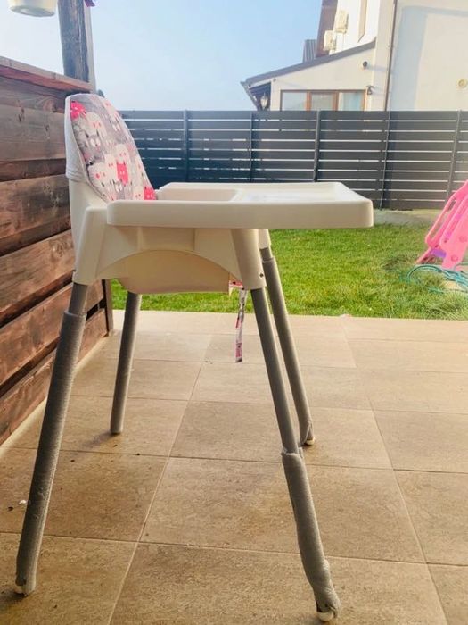 Scaun bebe Ikea cu husă