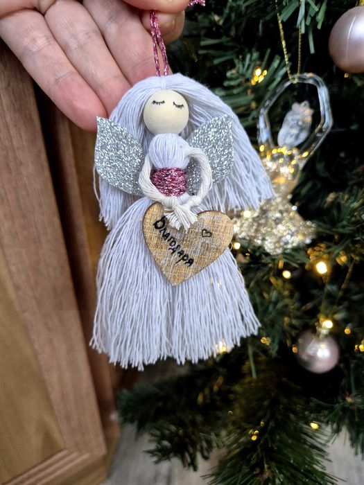 Подарък за семейството. Ръчно изработен по ваше желание.