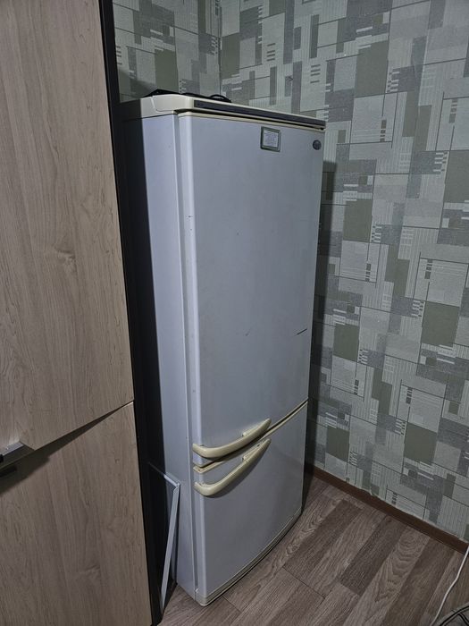 Холодильник Атлант б/у