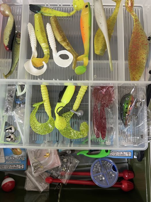 Trusa pescuit spininng