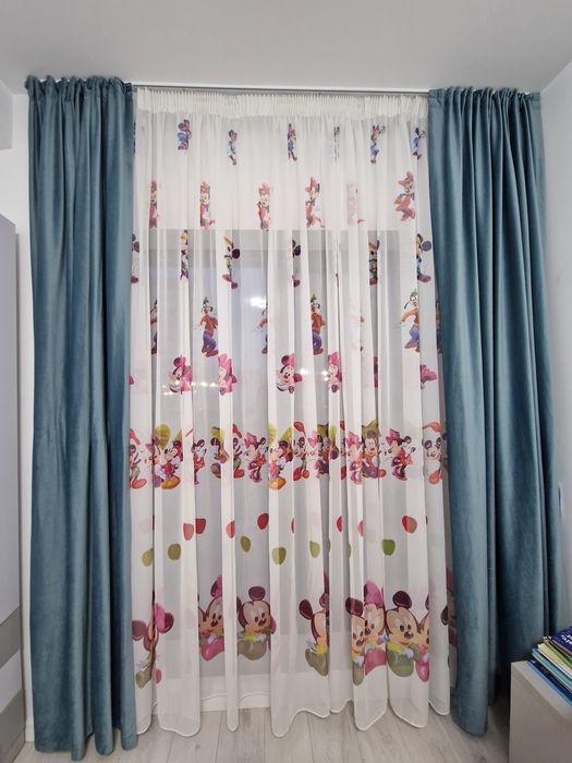 Perdea model Mickey Mouse + draperii