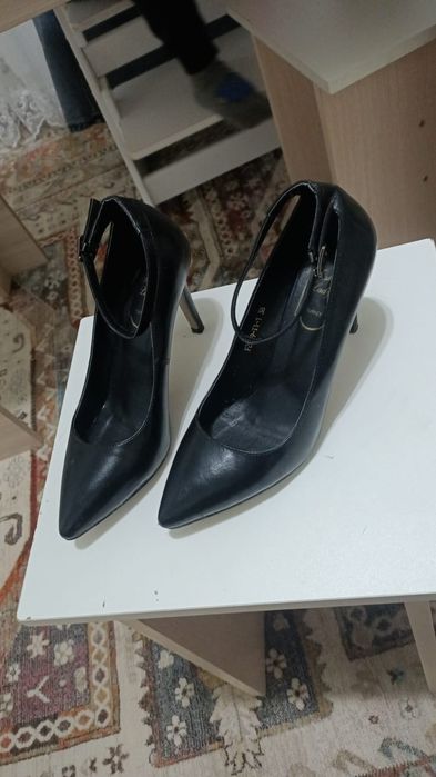 Женские сапоги/ туфли