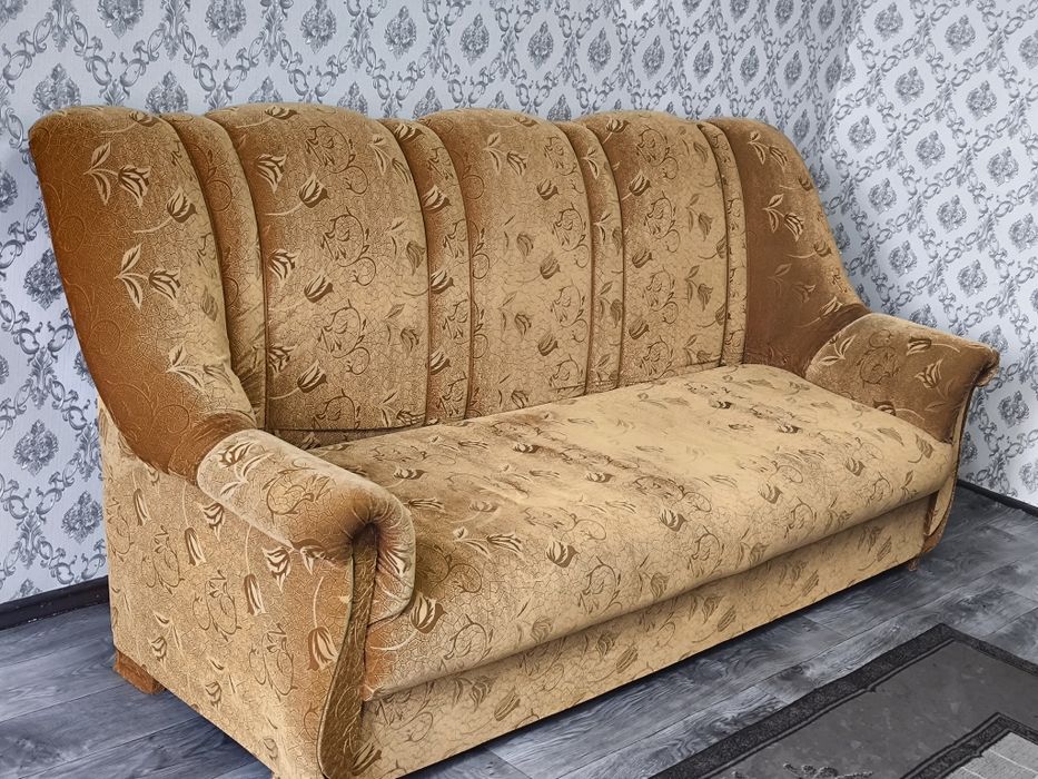 ПРОДАМ диван четверка