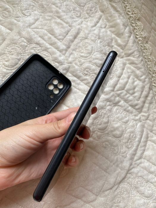 Продается Самсунг А12