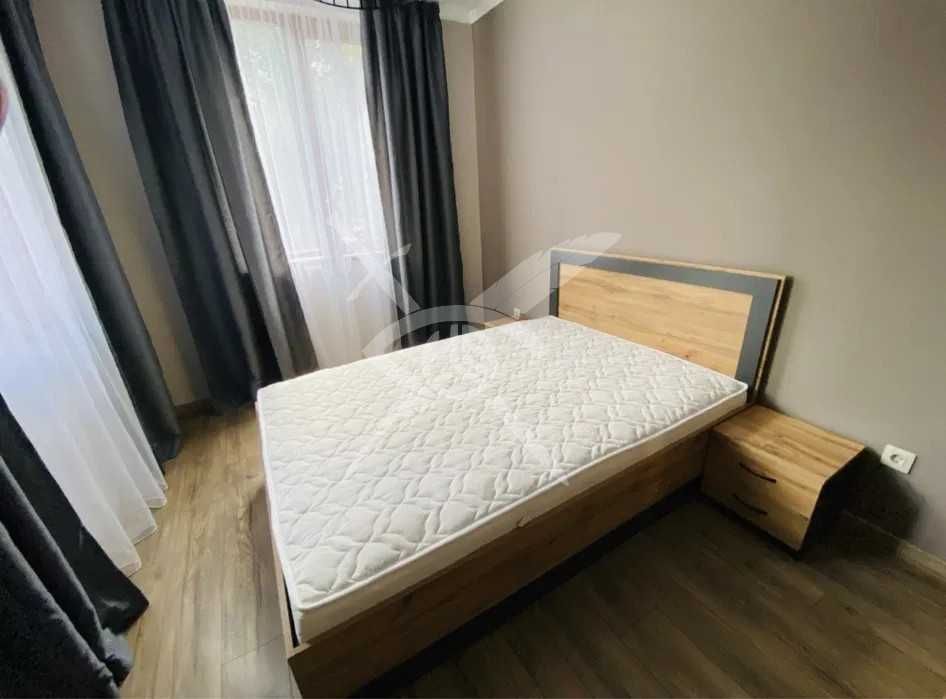 Продава се Тристаен апартамент в Пловдив, Център - 90 кв.м за 3650 €/кв.м - Снимка #1