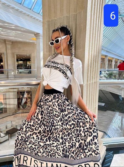 Compleu dama diferite modele