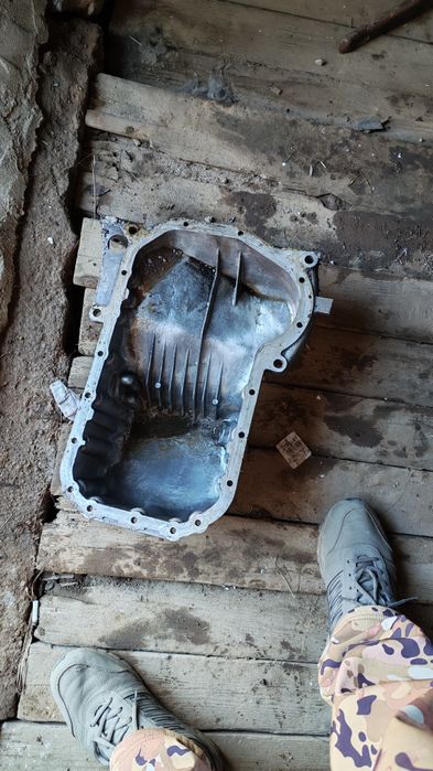 Продам поддон картер