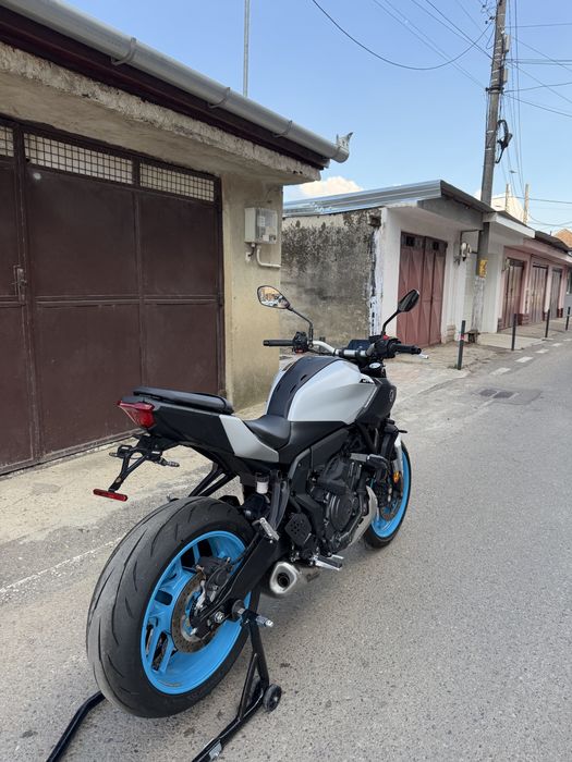 Yamaha MT-07 Y-AMT 2025 A2