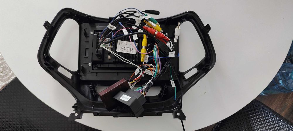 Jeep Cherokee KL Android 10"