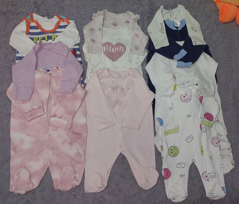 Детские вещи с 3 мес  до 1,5  лет