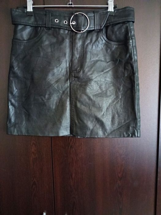 Дамска нова пола