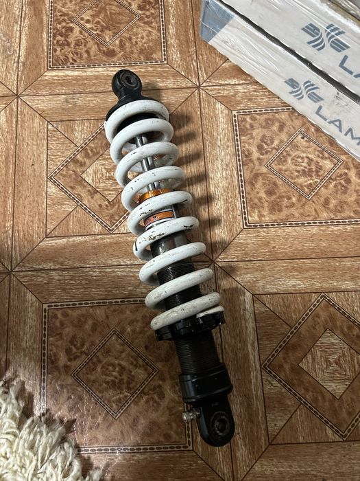 Продам армотизатор кауо к 2