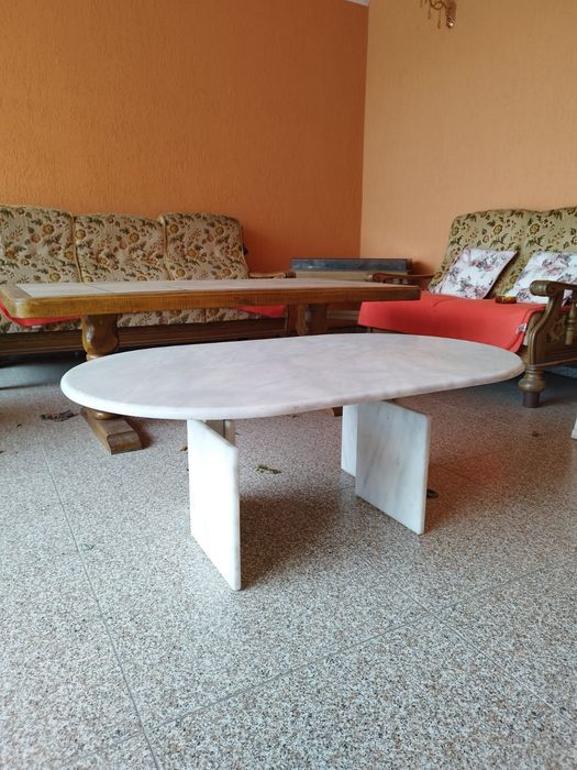 Vând Măsuță Marmură